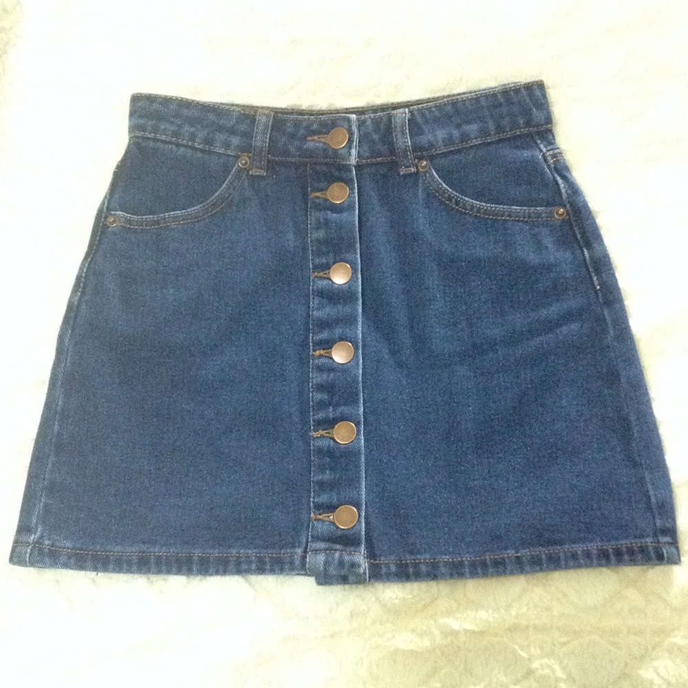 Forever 21 Denim Button down skirt
